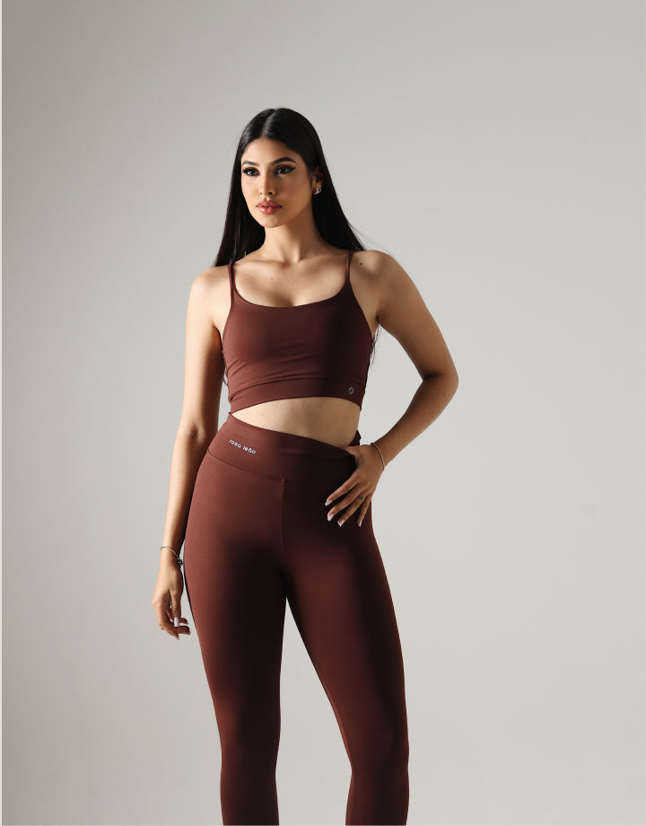 Top Classic + Legging Básica Marrom