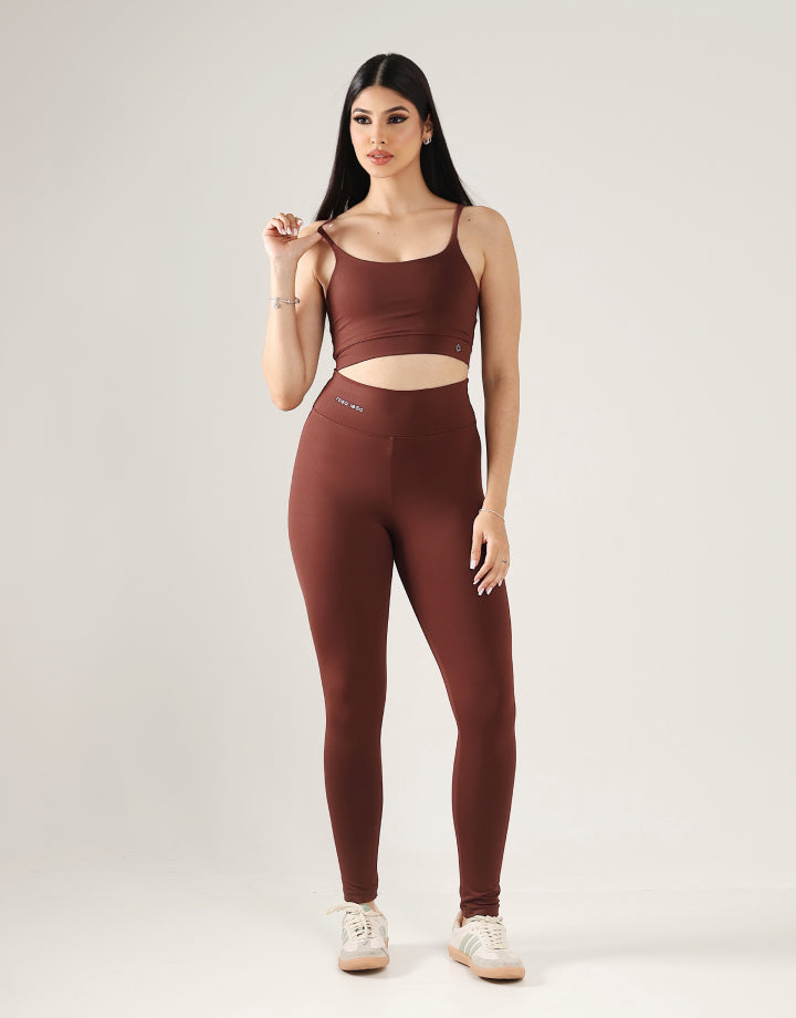 Top Classic + Legging Básica Marrom