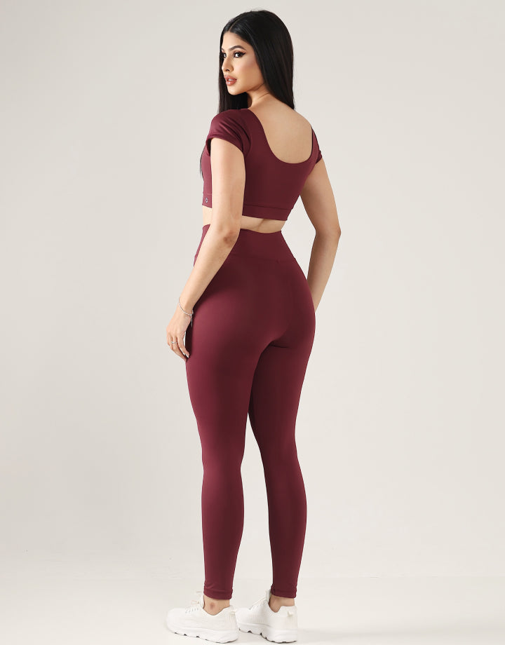 Top Essence + Legging Básica Vinho
