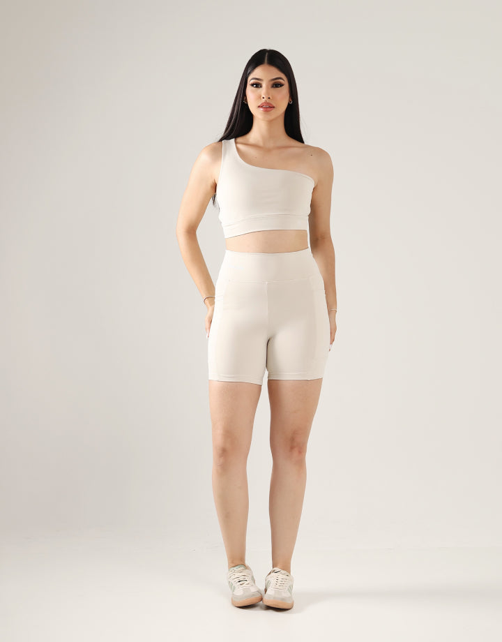 Top Essence + Short Off White