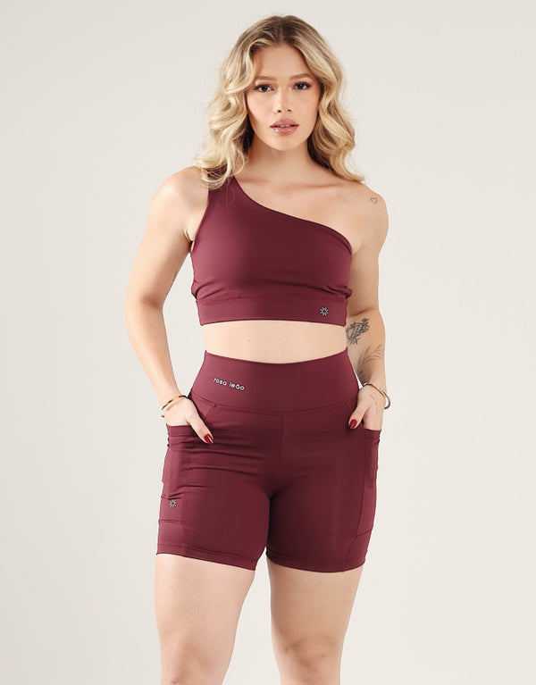 Top Essence + Short Vinho